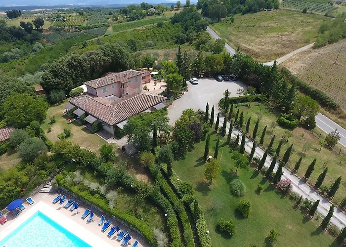 Bed and Breakfast Antico Borgo Il Cardino San Gimignano